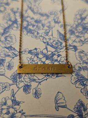 Jook & Nona “Dream” Bar Necklace 18K Gold Plated | Minimalist Word Necklace